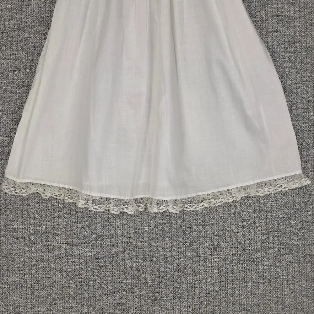 HANDMADE VINTAGE LITTLE GIRLS’ DRESS – 18-20 MO – WHITE WITH FLORAL EMBROIDERY